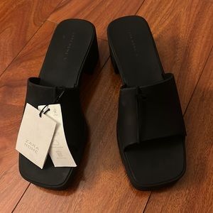 Zara rubber slides NWT